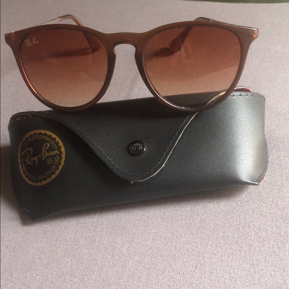 Ray-Ban Classic Brown Sunglasses